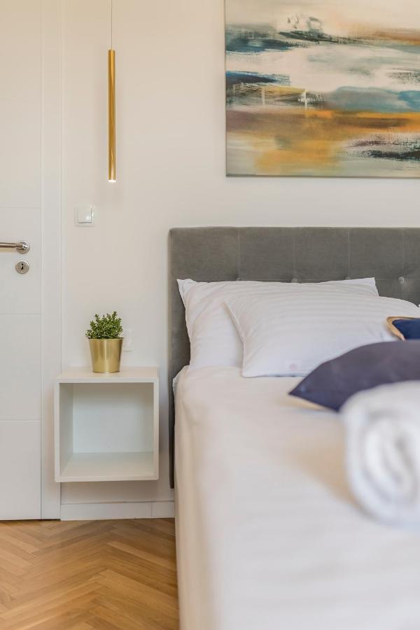 Apartment Shades Of Blue Hvar Town Exterior foto